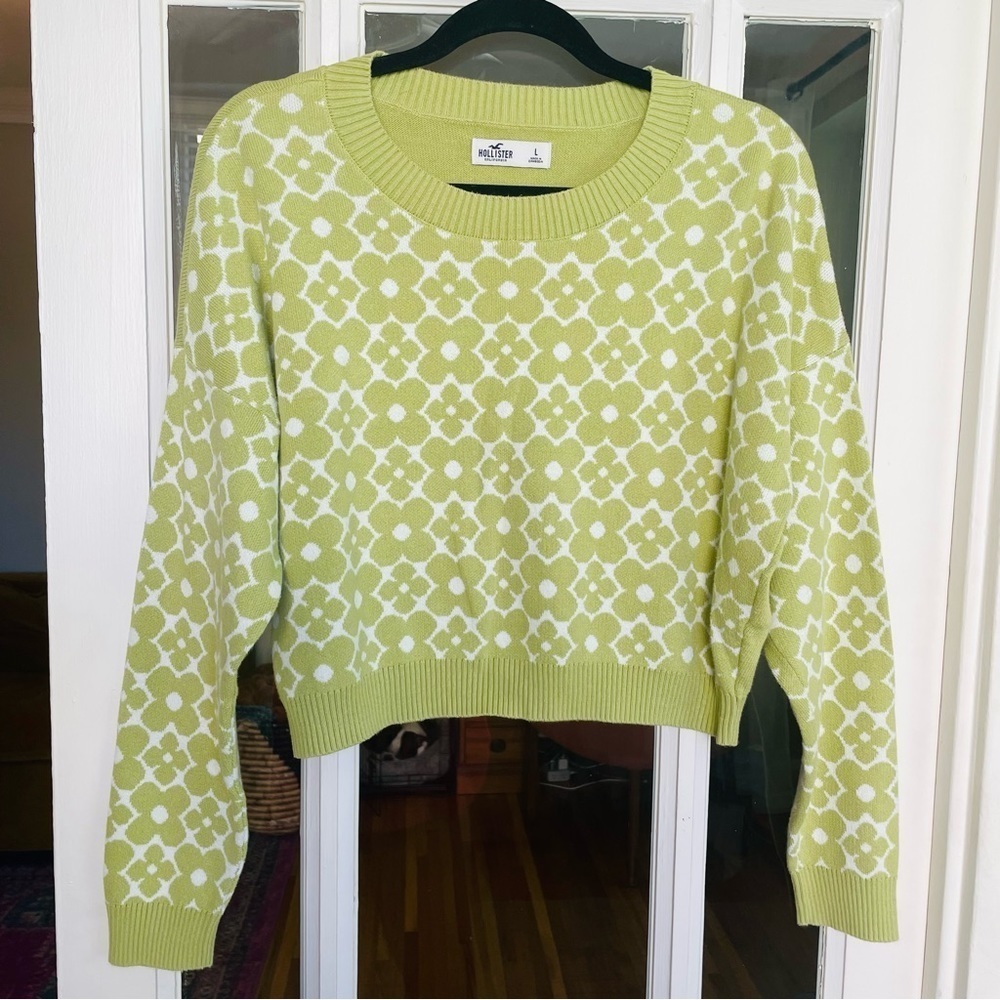 Hollister Green Retro Floral Sweater